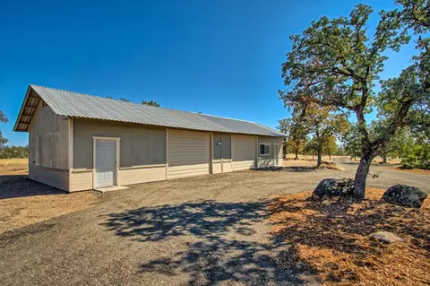 10735 Beaver Rd, Oak Run, CA 96069 photo 23