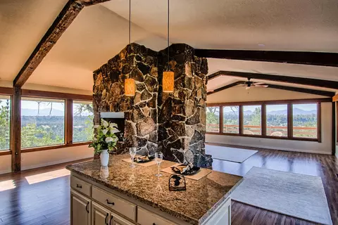 10735 Beaver Rd, Oak Run, CA 96069 photo 6