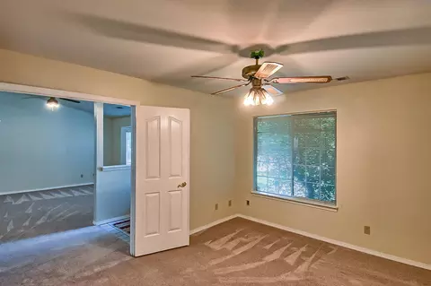 1481 Lavender Way, Redding, CA 96003 photo 7