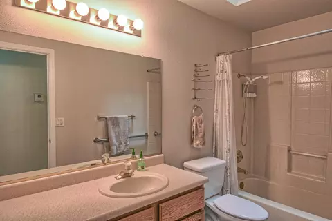 1481 Lavender Way, Redding, CA 96003 photo 23