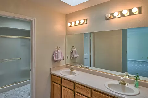 1481 Lavender Way, Redding, CA 96003 photo 17