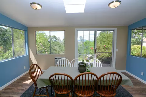 921 Redwood Blvd, Redding, CA 96003 photo 5