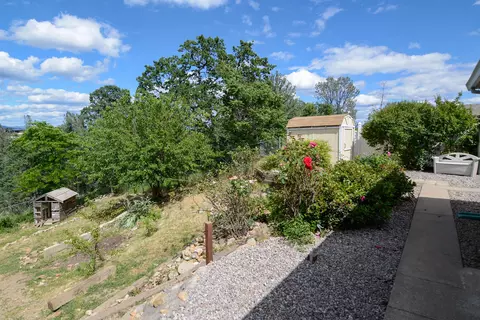 921 Redwood Blvd, Redding, CA 96003 photo 3