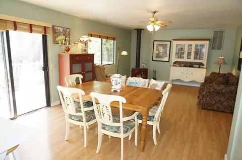 21 Chief George Mdw, Lewiston, CA 96052 photo 11