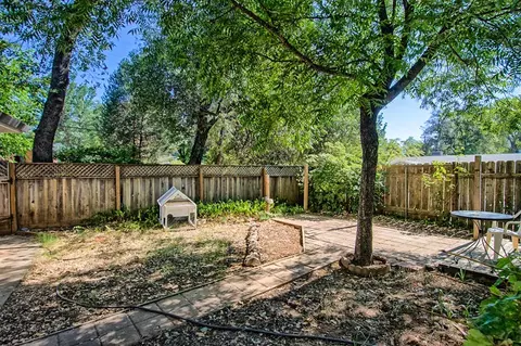 3002 Quartz Hill Rd, Redding, CA 96003 photo 15