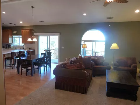 1995 Riviera Dr, Redding, CA 96001 photo 4