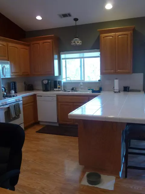 1995 Riviera Dr, Redding, CA 96001 photo 13