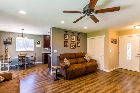5384 Stonethrow Ct, Redding, CA 96003 photo 8