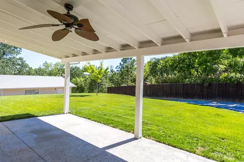 5384 Stonethrow Ct, Redding, CA 96003 photo 19