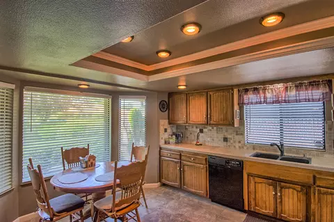 7037 Jonella Way, Redding, CA 96003 photo 13