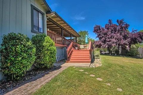 7037 Jonella Way, Redding, CA 96003 photo 32