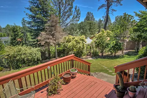 7037 Jonella Way, Redding, CA 96003 photo 31