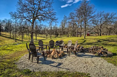 20489 Bernard, Redding, CA 96003 photo 35