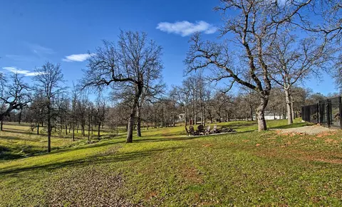 20489 Bernard, Redding, CA 96003 photo 33