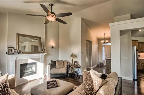 20489 Bernard, Redding, CA 96003 photo 6