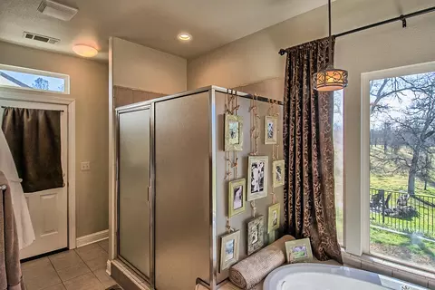 20489 Bernard, Redding, CA 96003 photo 22
