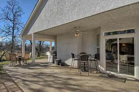20489 Bernard, Redding, CA 96003 photo 28