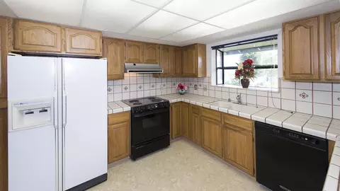 787 Collyer Dr, Redding, CA 96003 photo 10