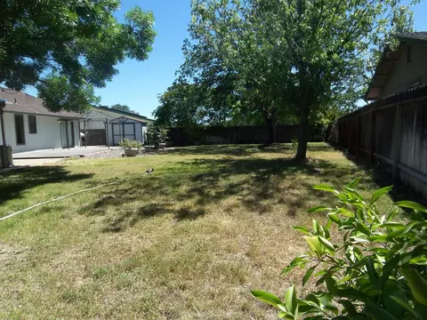 2890 Donner Ct, Redding, CA 96001 photo 28