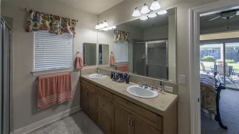 664 Casa Buena St, Redding, CA 96003 photo 14