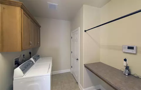 664 Casa Buena St, Redding, CA 96003 photo 12