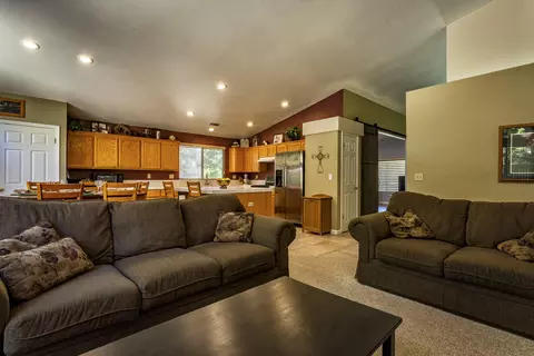 4085 Bowyer Blvd, Redding, CA 96002 photo 7