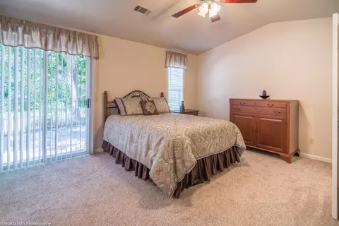 1691 Edgewood Dr, Redding, CA 96003 photo 16
