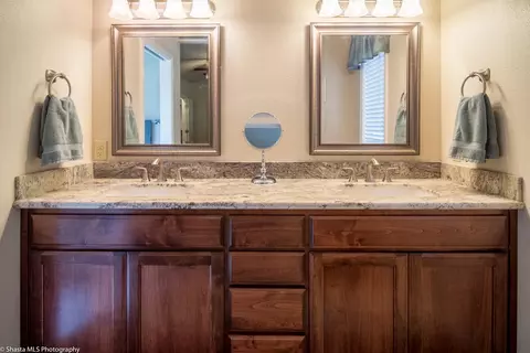 1691 Edgewood Dr, Redding, CA 96003 photo 18