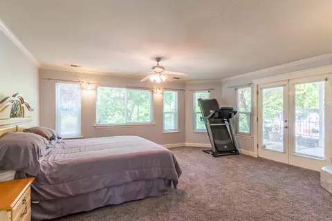 4810 Saratoga Dr, Redding, CA 96002 photo 15