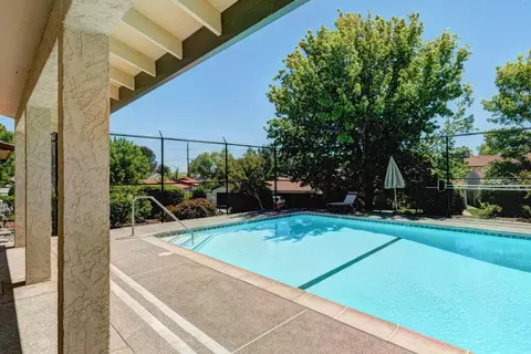 671 Cream Bush Way, Redding, CA 96003 photo 15