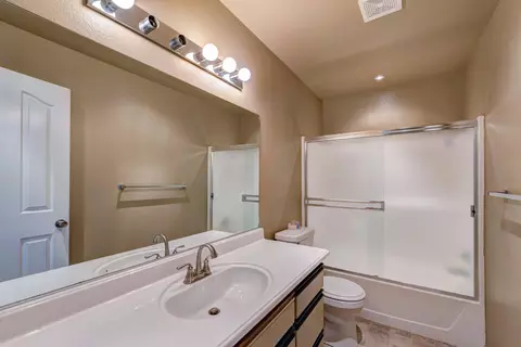 671 Cream Bush Way, Redding, CA 96003 photo 7