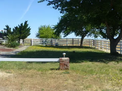 20610 Canal View Rd, Corning, CA 96021 photo 2