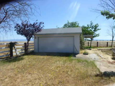 20610 Canal View Rd, Corning, CA 96021 photo 3