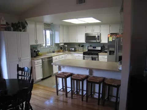 1932 Marlene, Redding, CA 96002 photo 2