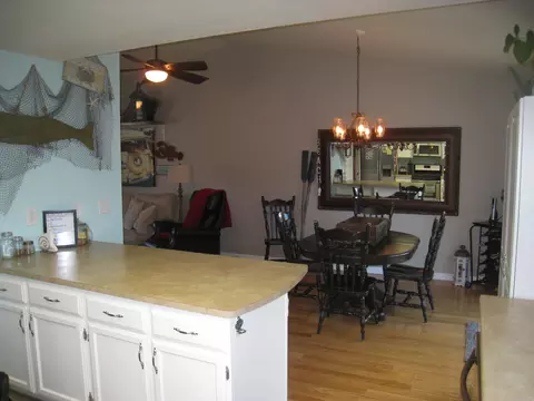 1932 Marlene, Redding, CA 96002 photo 4
