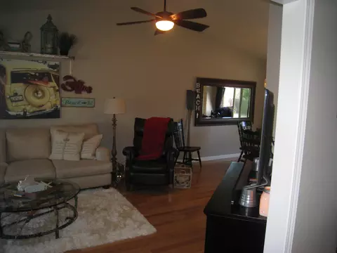 1932 Marlene, Redding, CA 96002 photo 6