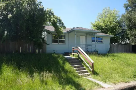 174 Third Ave, Lewiston, CA 96052 photo 1