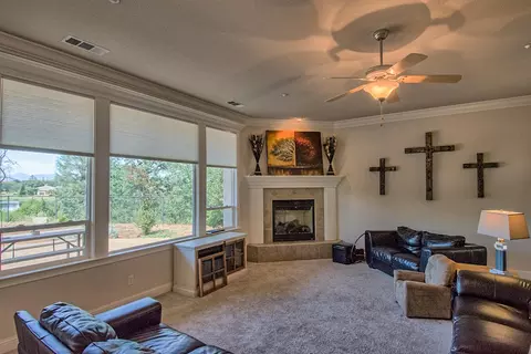 2102 Tarmac Rd, Redding, CA 96003 photo 6