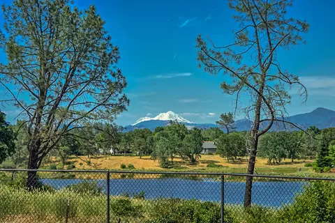 2102 Tarmac Rd, Redding, CA 96003 photo 1