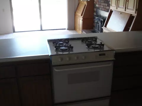 2710 Starlight Blvd, Redding, CA 96001 photo 8