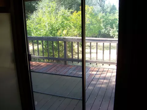 19700 Paso Robles, Redding, CA 96003 photo 13