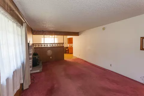 1789 Manchester Dr, Redding, CA 96002 photo 3