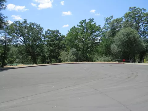 3392 Harlan Dr, Redding, CA 96003 photo 5