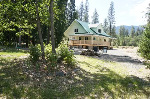 1011 Mann Rd, Coffee Creek, CA 96091 photo 33