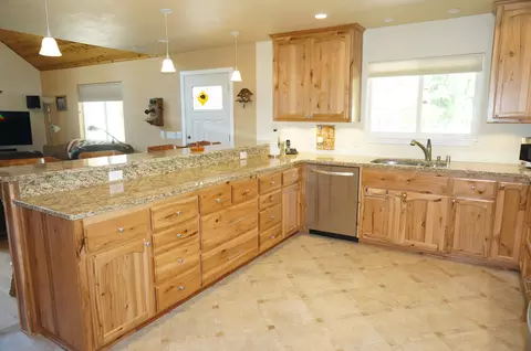 1011 Mann Rd, Coffee Creek, CA 96091 photo 9