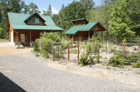1011 Mann Rd, Coffee Creek, CA 96091 photo 27