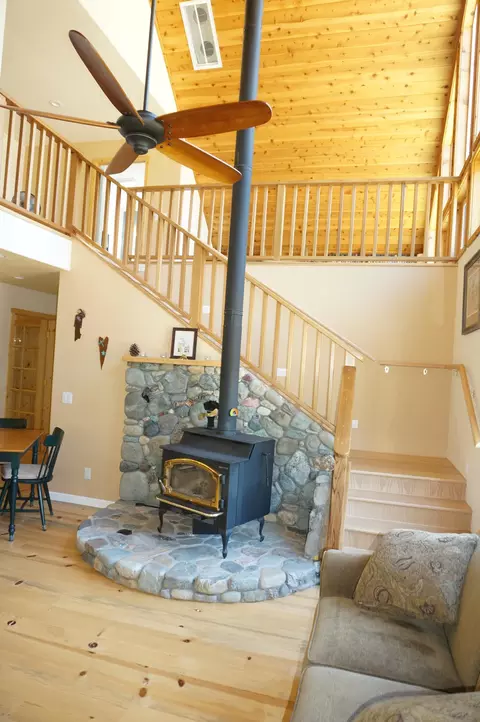 1011 Mann Rd, Coffee Creek, CA 96091 photo 6