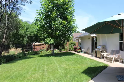 4630 Columbine Dr, Redding, CA 96002 photo 29