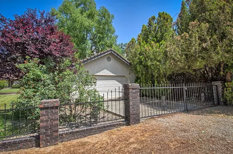 3574 Ebby Ln, Anderson, CA 96007 photo 4
