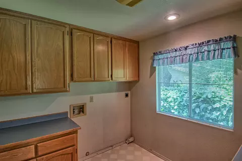 3574 Ebby Ln, Anderson, CA 96007 photo 23